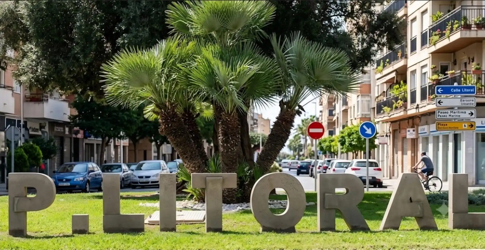 Exterior view of Flat for sale in Málaga  with Air Conditioner, Terrace and Storage room