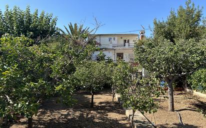 Jardí de Casa o xalet en venda en Vilanova i la Geltrú amb Calefacció, Terrassa i Traster