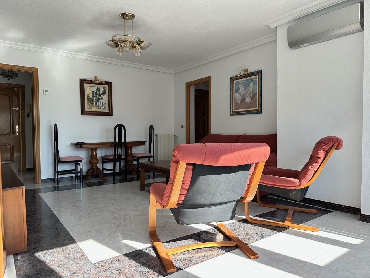 Sala d'estar de Pis de lloguer en  Madrid Capital amb Aire condicionat i Calefacció