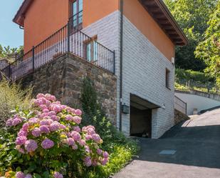 Exterior view of House or chalet for sale in Lena  with Terrace and Balcony