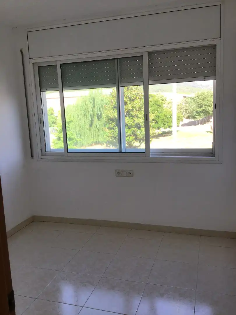 Habitación de Casa adosada en venta en Santa Coloma de Farners con Calefacción, Jardín privado y Terraza