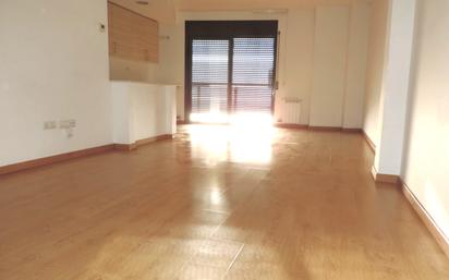 Living room of Flat for sale in Badalona  with Air Conditioner, Heating and Parquet flooring