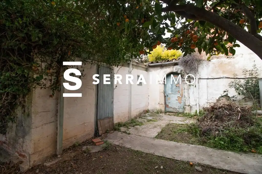 Vista exterior de Edificio en venta en Vilafranca del Penedès