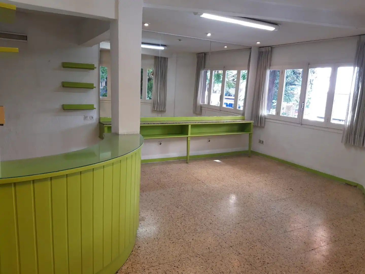 Büro zum Verkauf in Carrer de Reding 54, imagen 3