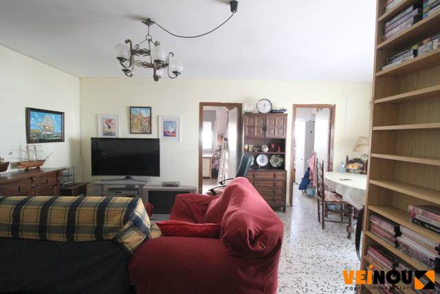Piso en Venta en Carrerada Santa Coloma en Nucli Antic
