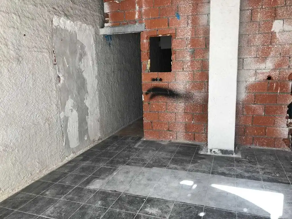 Local comercial en venta en C/ Hermanos Campa, imagen 7