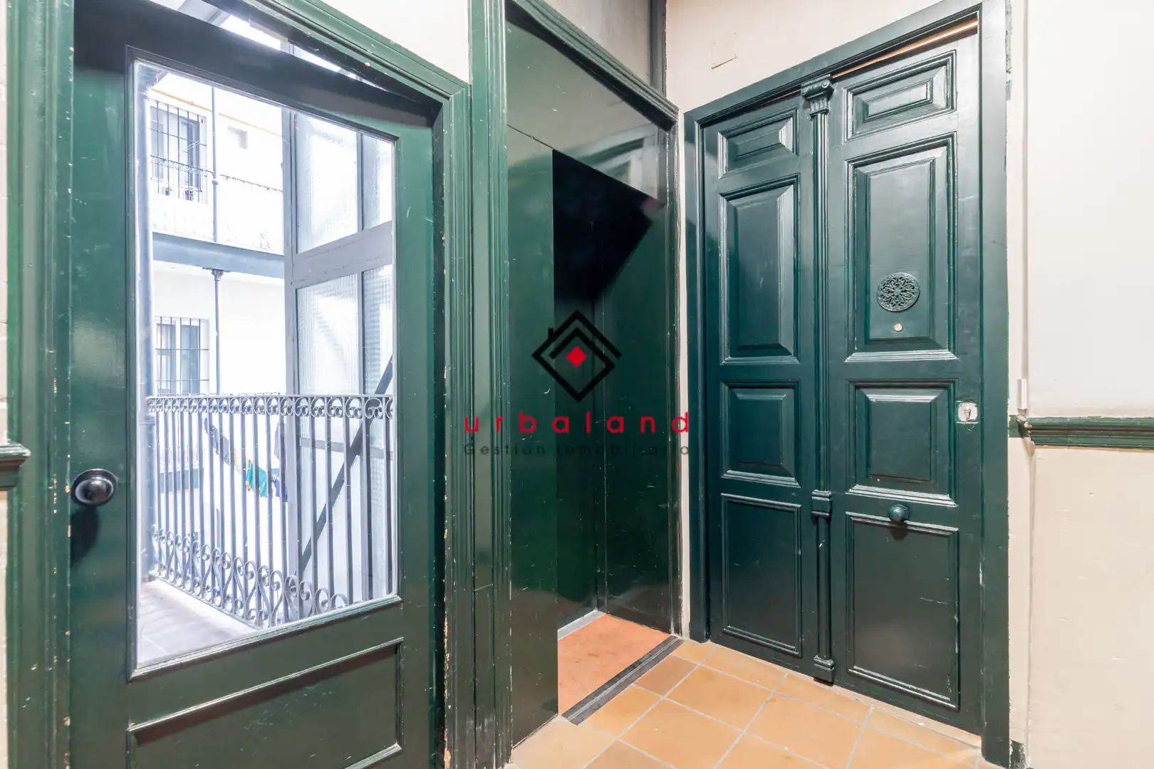 Piso en venta en Madrid con Aire acondicionado, Calefacción y Trastero
