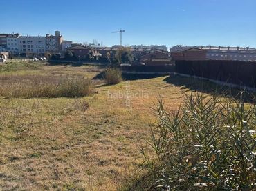 Terreny residencial en venda a Carrer de Miquel Martí i Pol 1