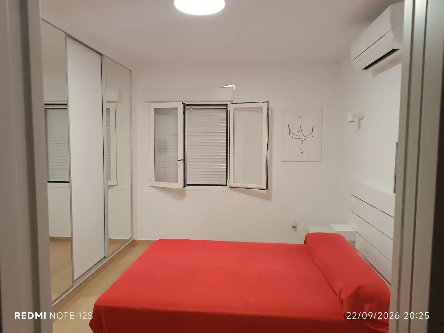 Bedroom of Houses for sale in Mijas  with Air Conditioner, Terrace and Swimming Pool