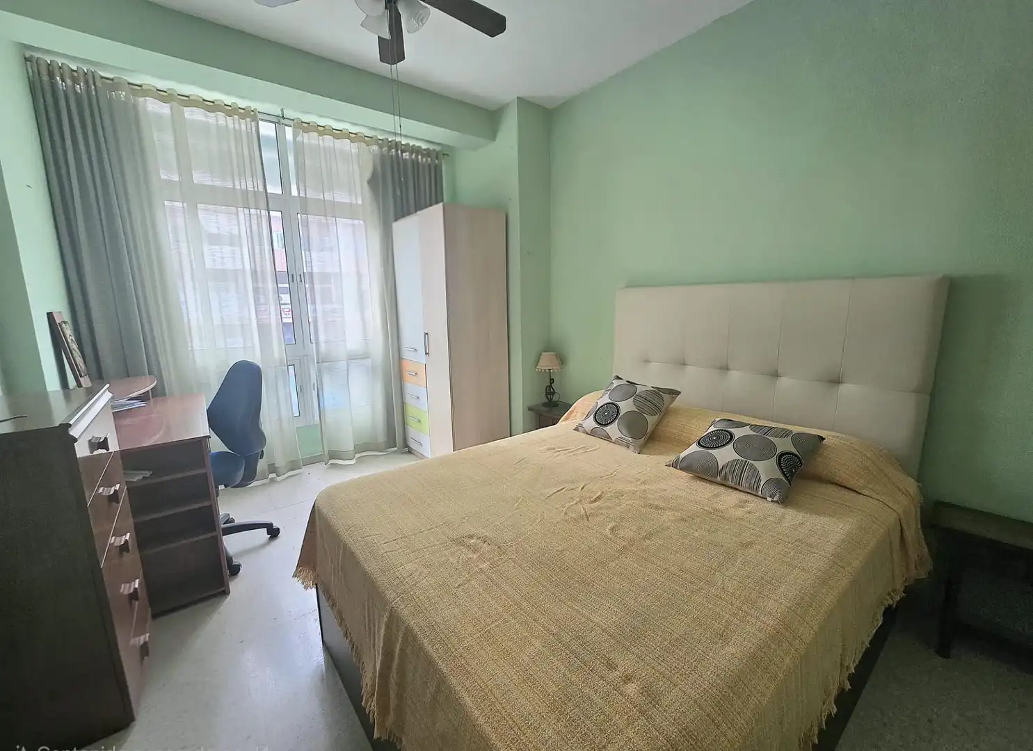 Schlafzimmer von Wohnung zum Verkauf in Torremolinos mit Klimaanlage und Möbliert