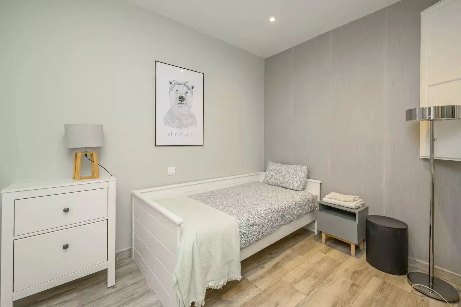 Bedroom of Flat for rent in Madrid  with Air Conditioner, Heating and Terrace