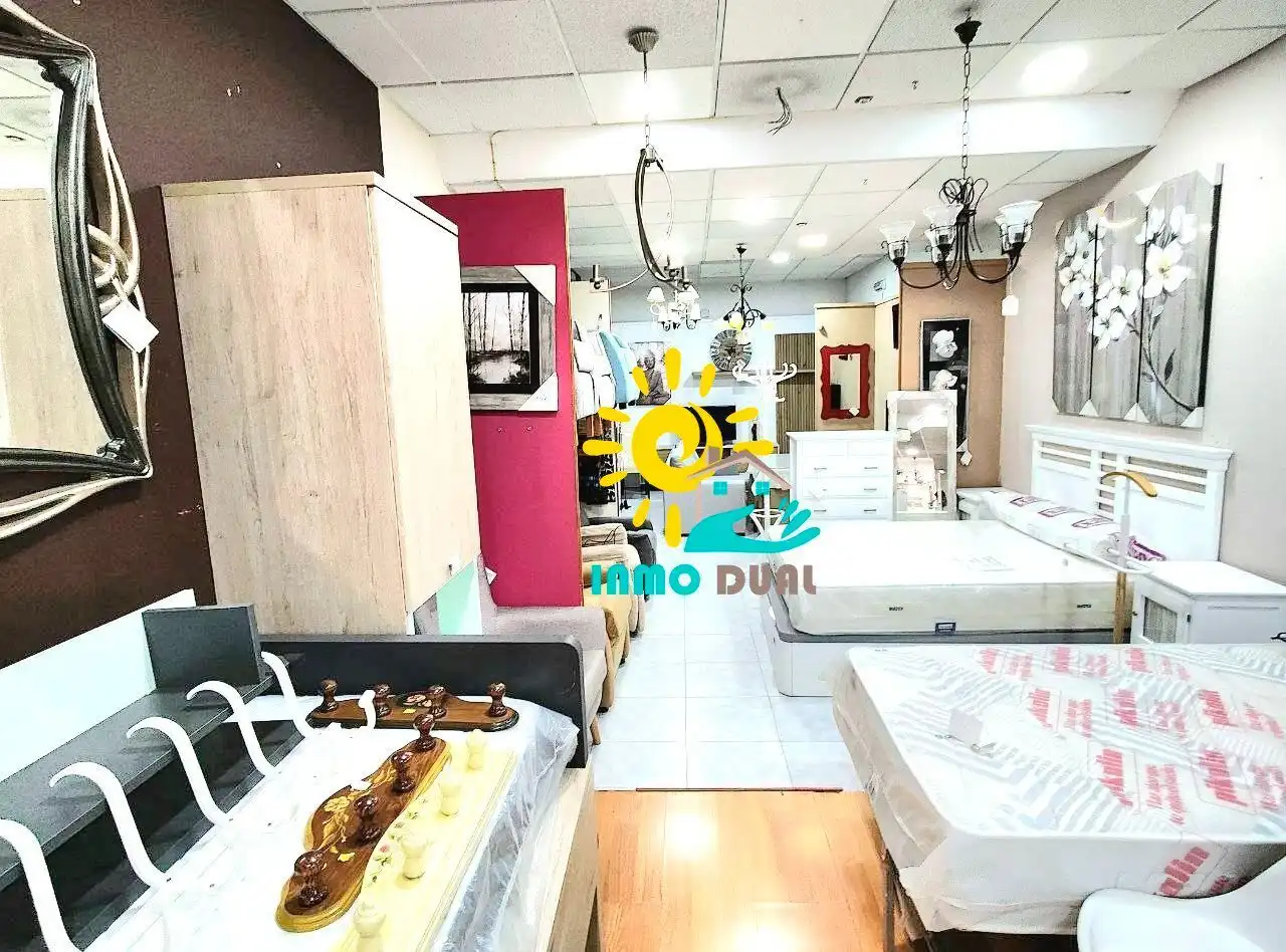 Local comercial en venda a Casco Antiguo, imagen 4
