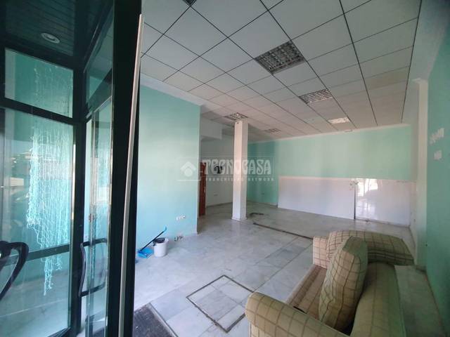 Local comercial en Venta en C. Los Postigos 4a en Sanlúcar la Mayor
