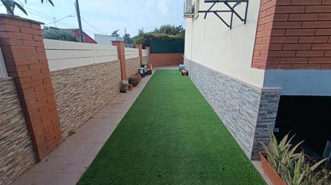 Foto 4 de Casa adosada en venda a Palau-solità i Plegamans, Barcelona