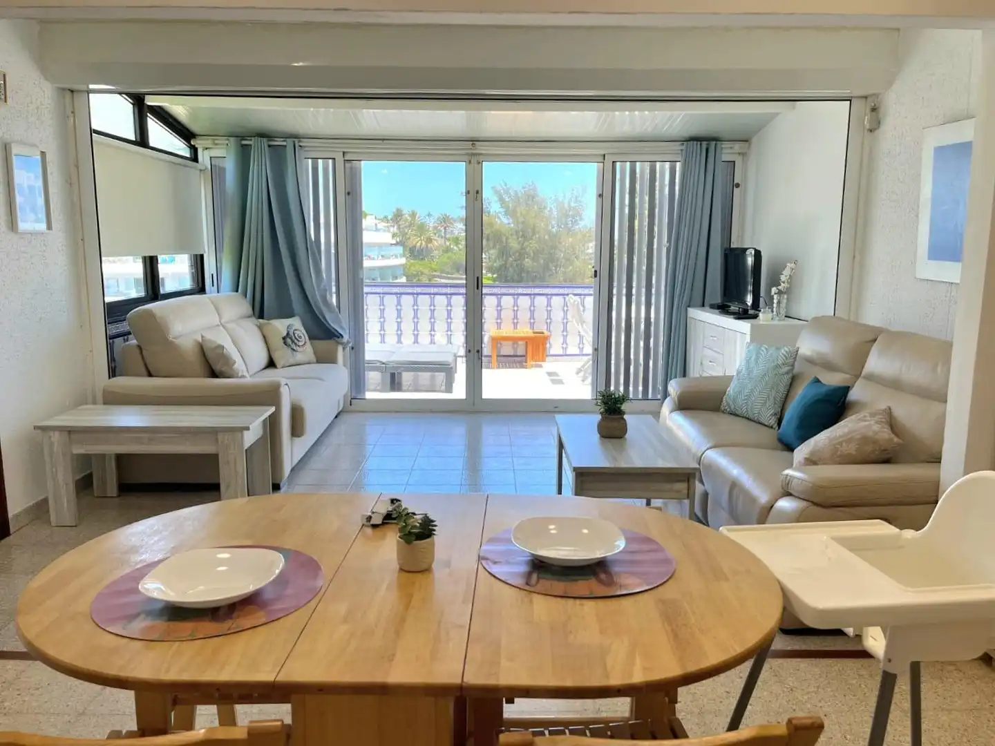 Menjador de Apartament de lloguer en San Bartolomé de Tirajana