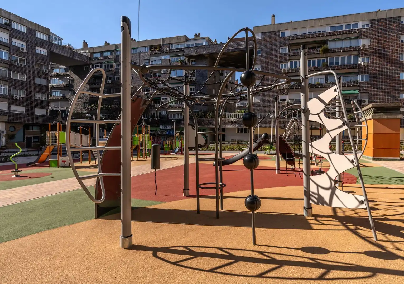 Vista exterior de Dúplex en venda en Madrid amb Aire condicionat i Calefacció