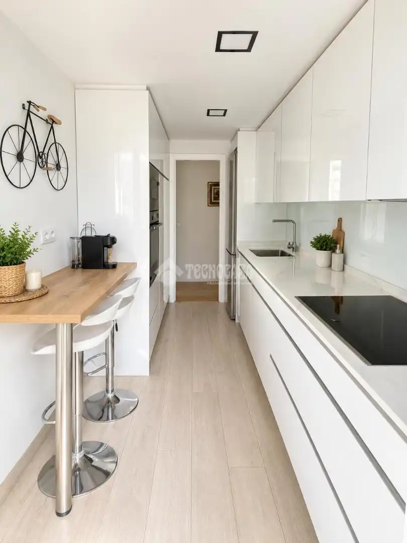 Küche von Wohnung zum Verkauf in Madrid mit Abstellraum