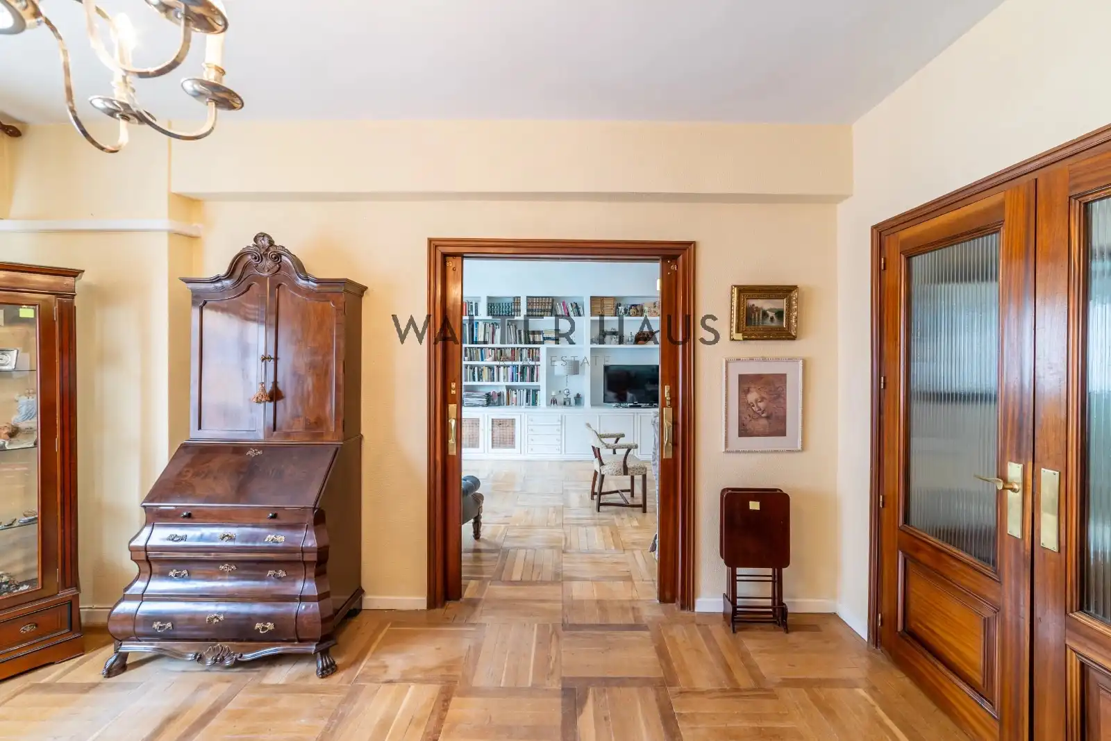 Flat for sale in Chamberí