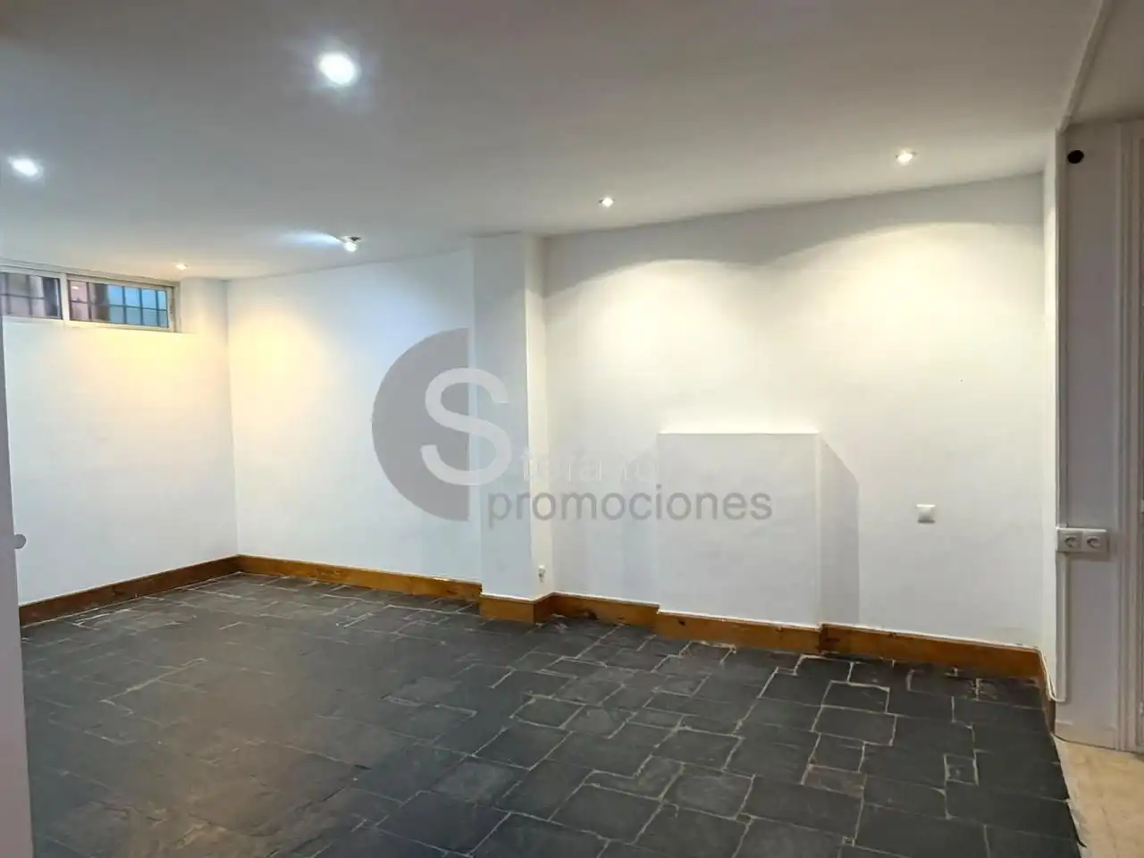 Detached homes for rent in Málaga  with Air Conditioner, Private garden and Terrace