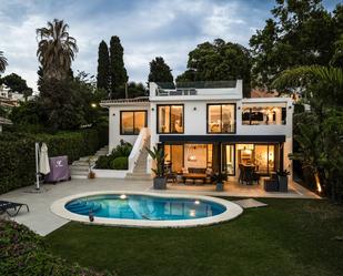 Jardí de Casa o xalet en venda en Marbella amb Jardí privat, Terrassa i Piscina