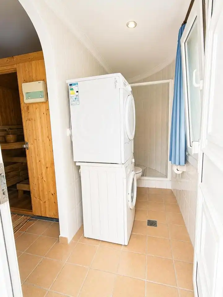 Baño de Casa o chalet en venta en Oliva con Terraza y Piscina comunitaria