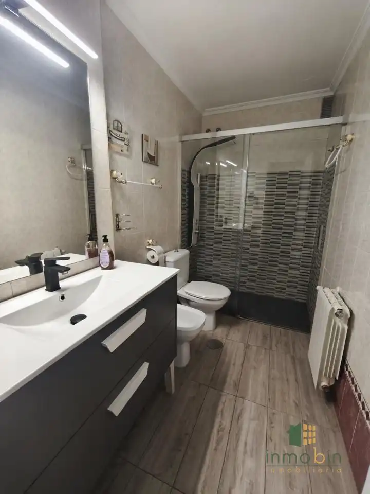 Baño de Piso en venta en Don Benito con Aire acondicionado, Calefacción y Terraza