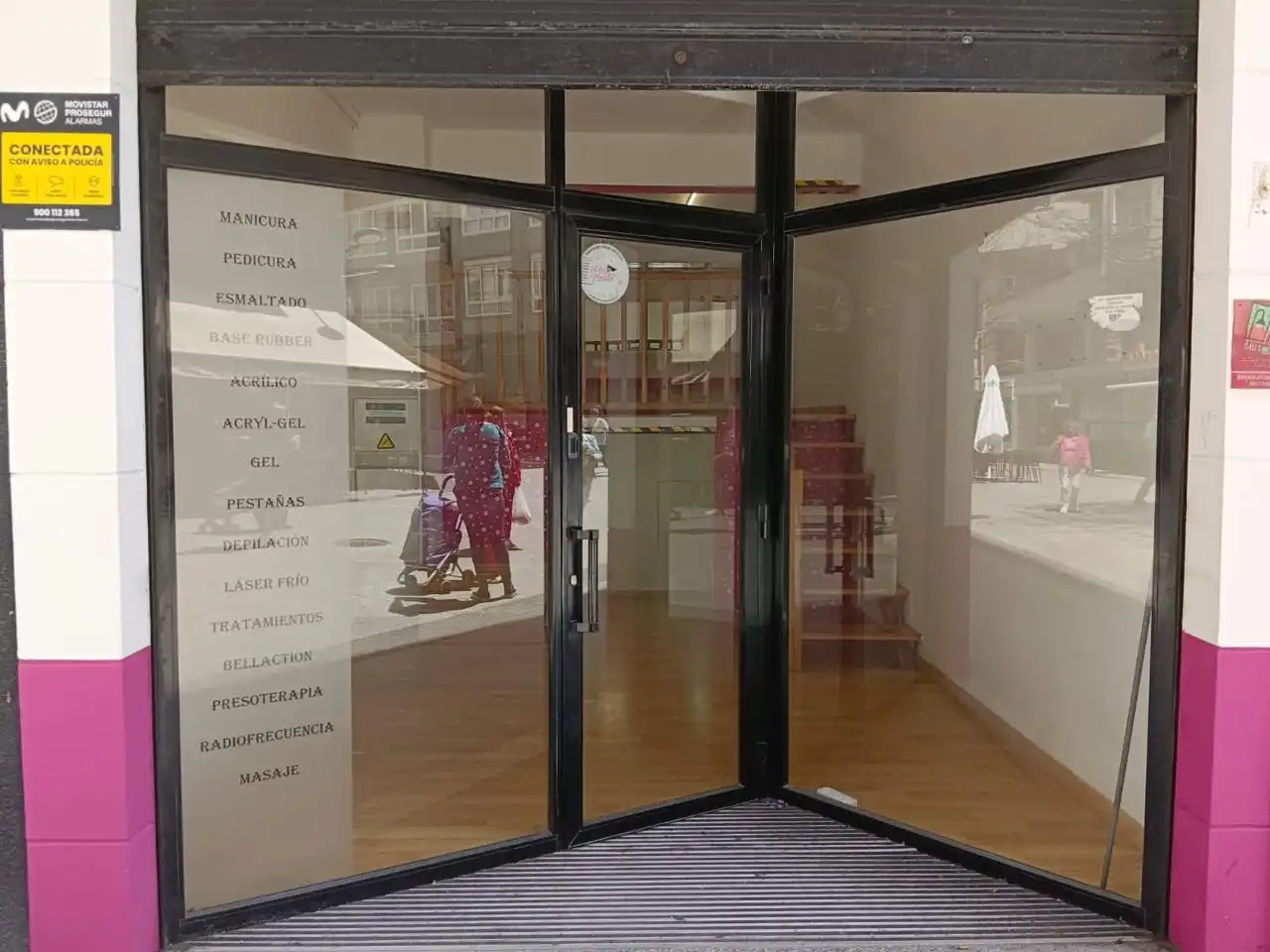 Local comercial en alquiler en Rúa Barcelona, imagen 2