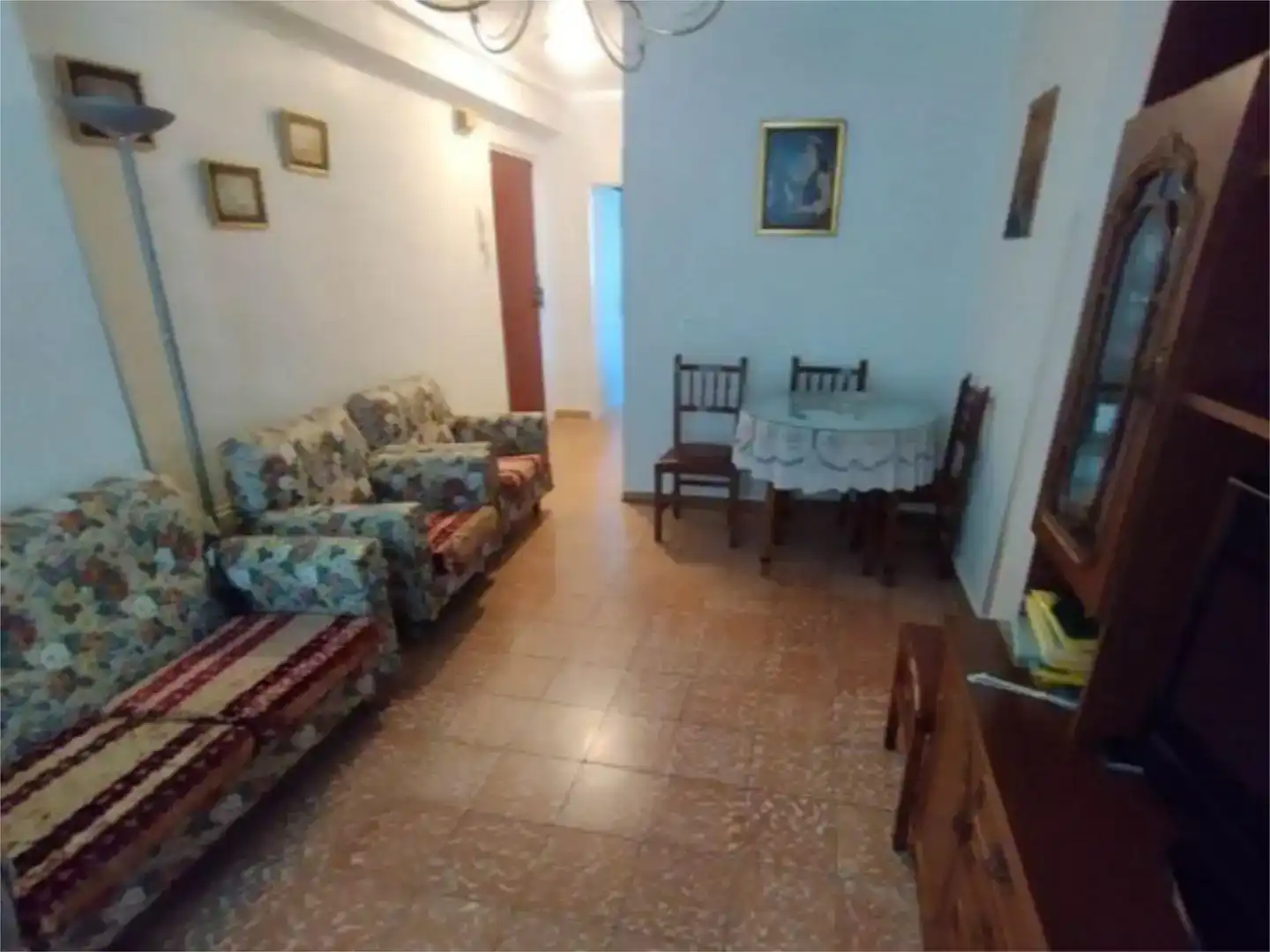 Sala d'estar de Pis en venda en Écija amb Aire condicionat, Moblat i Balcó