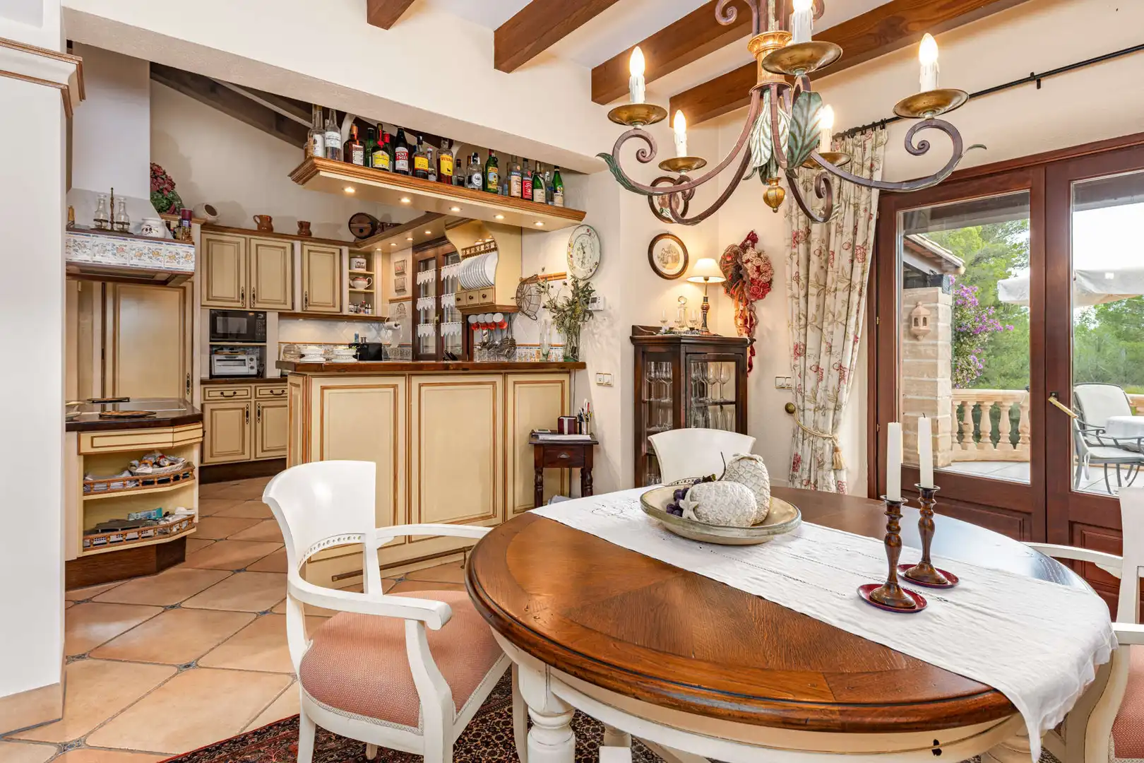 Comedor de Finca rústica en venta en Capdepera con Aire acondicionado, Terraza y Amueblado