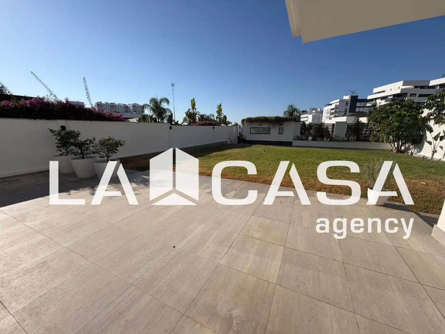 Semi-detached house for sale in Entrenúcleos, imagen 42