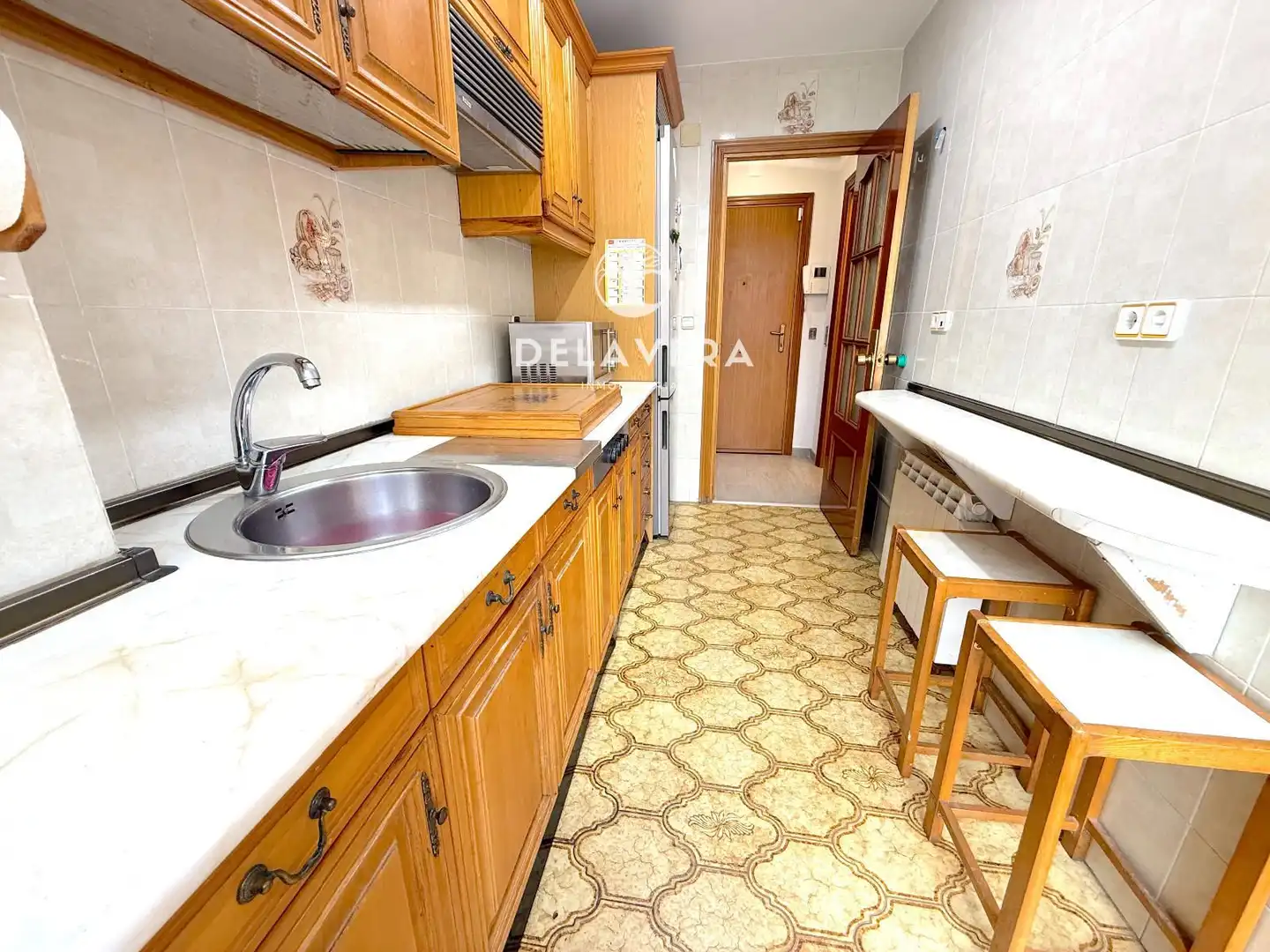 Kitchen of Flat for sale in Móstoles  with Heating, Terrace and Balcony