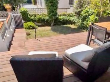 Baixos amb jardí en venda a Carrer Esports