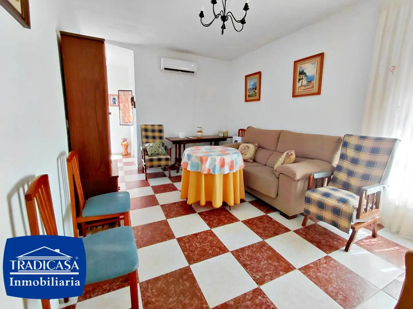 Casa en venta en Caballero Bonald - San José Obrero - Guadalcacín, imagen 4
