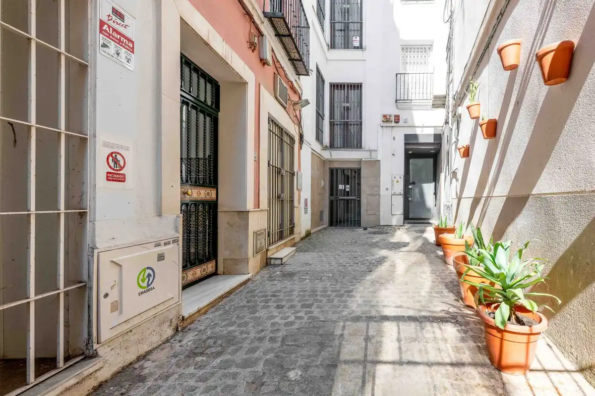 Vista exterior de Pis en venda en Sevilla amb Aire condicionat, Calefacció i Terrassa