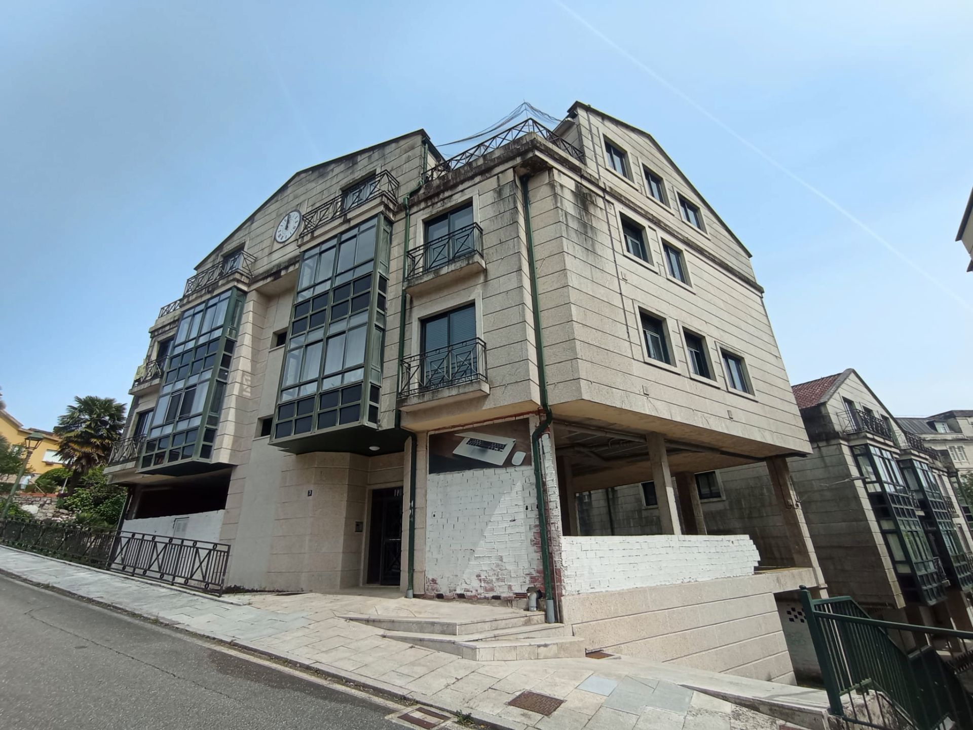 Außenansicht von Wohnungen zum verkauf in Mondariz-Balneario mit Heizung, Abstellraum und Möbliert