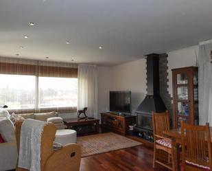 Living room of House or chalet for sale in Fornells de la Selva  with Air Conditioner, Terrace and Swimming Pool