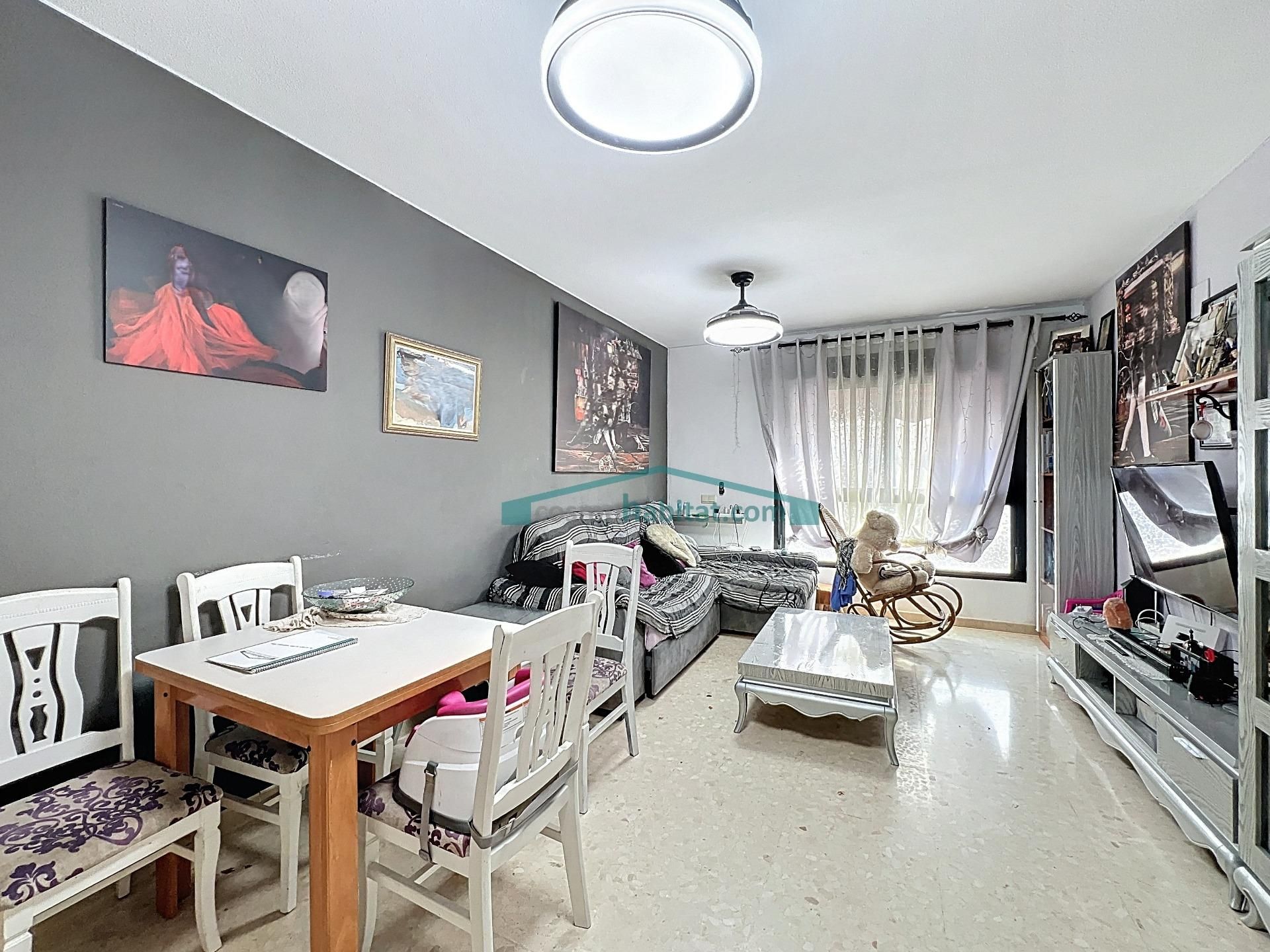 Living room of Flat for sale in Montserrat  with Terrace and Storage room