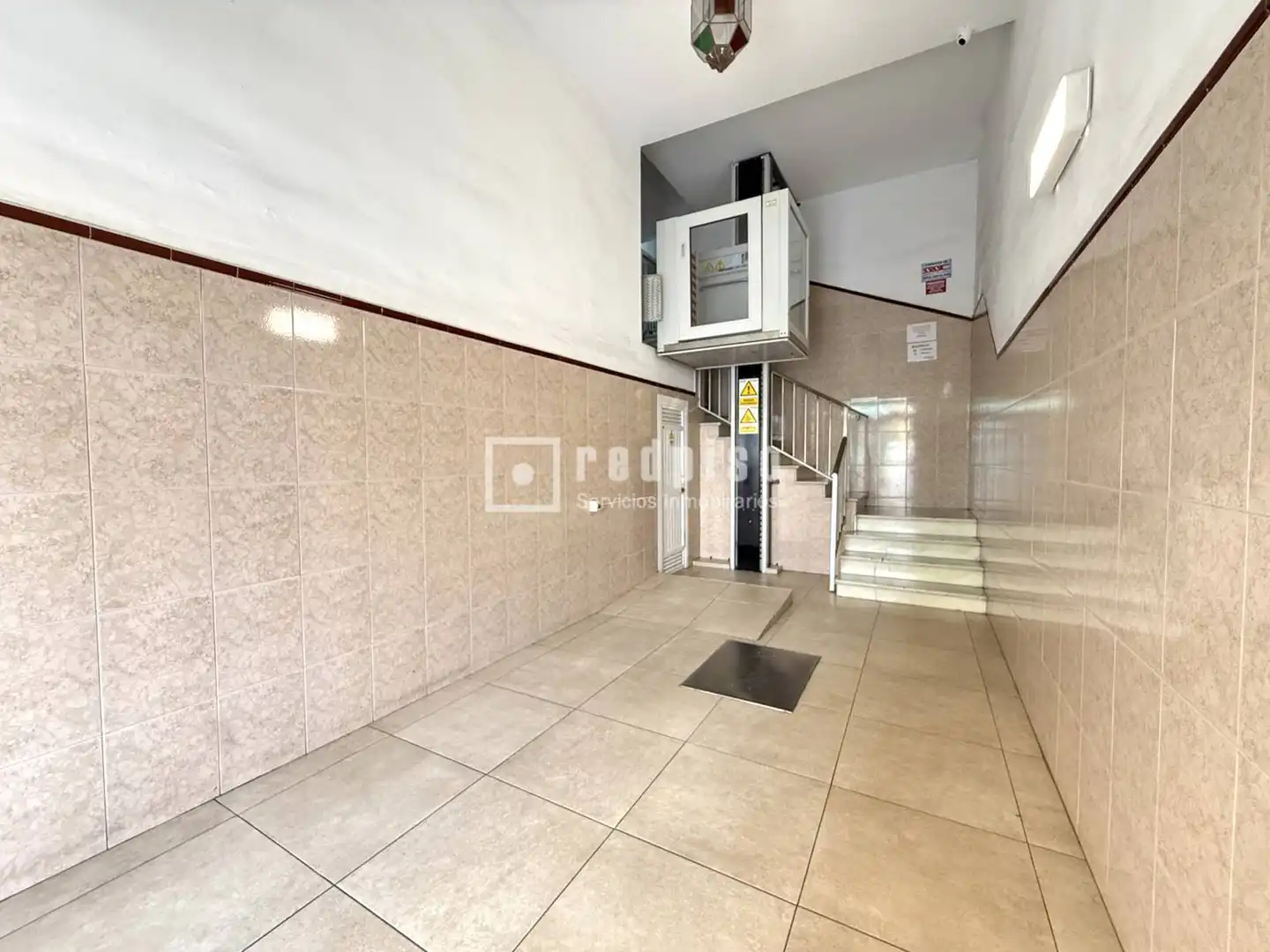Flat for sale in Málaga  with Air Conditioner, Terrace and Alarm