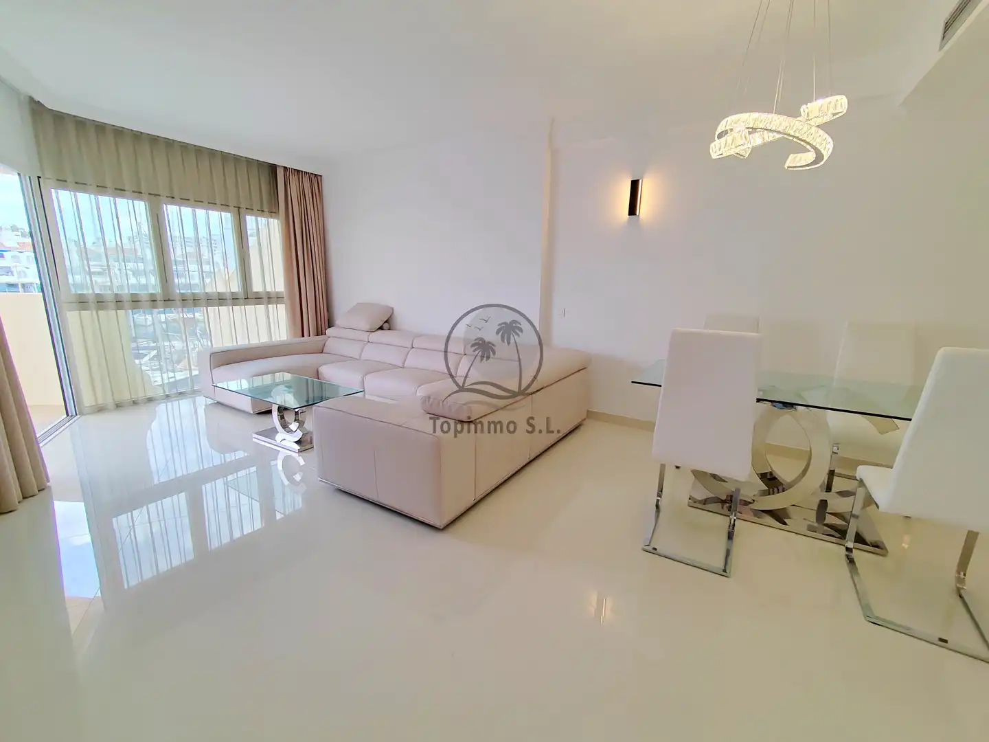 Living room of Duplexes for sale in Benalmádena  with Air Conditioner, Heating and Terrace