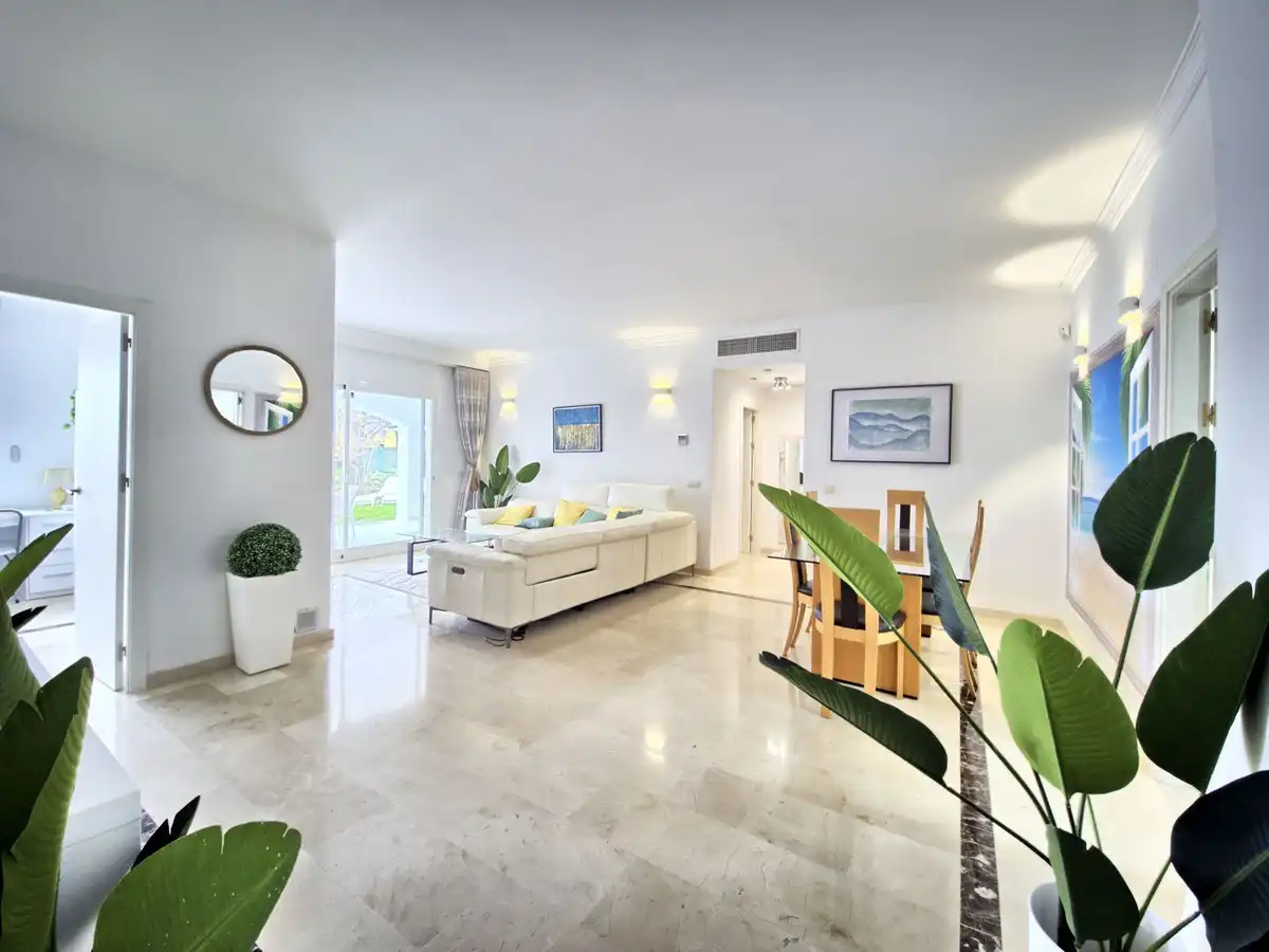 Apartament amb ascensor en venda a Elviria - Cabopino, imagen 7