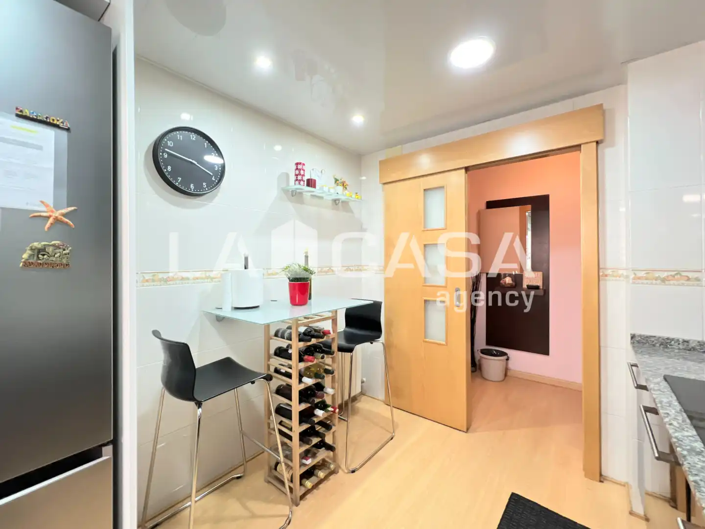 Wohnung zum Verkauf in Badalona mit Terrasse, Möbliert und Balkon
