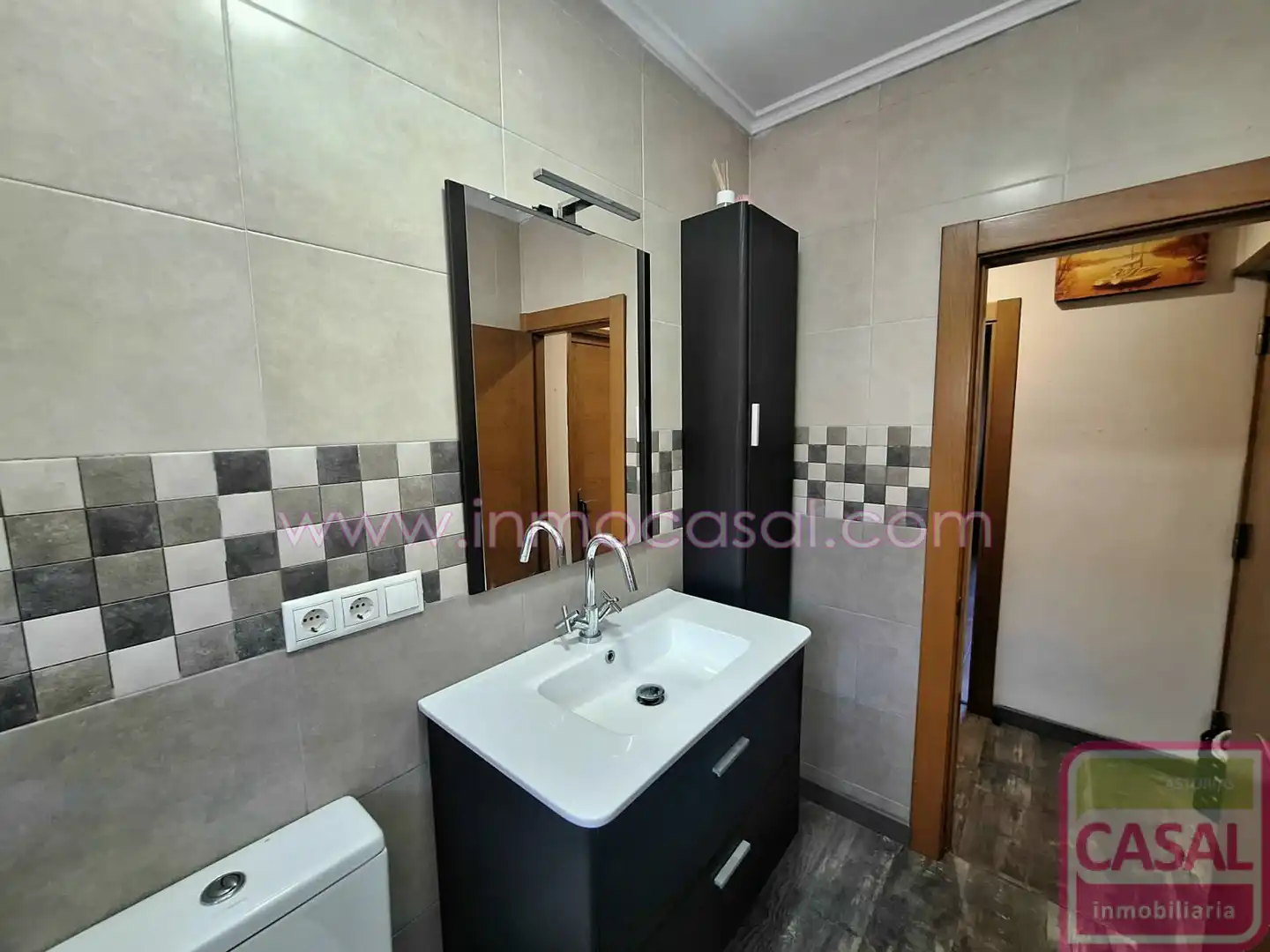 Flat for sale in Santa Marina - Polígono