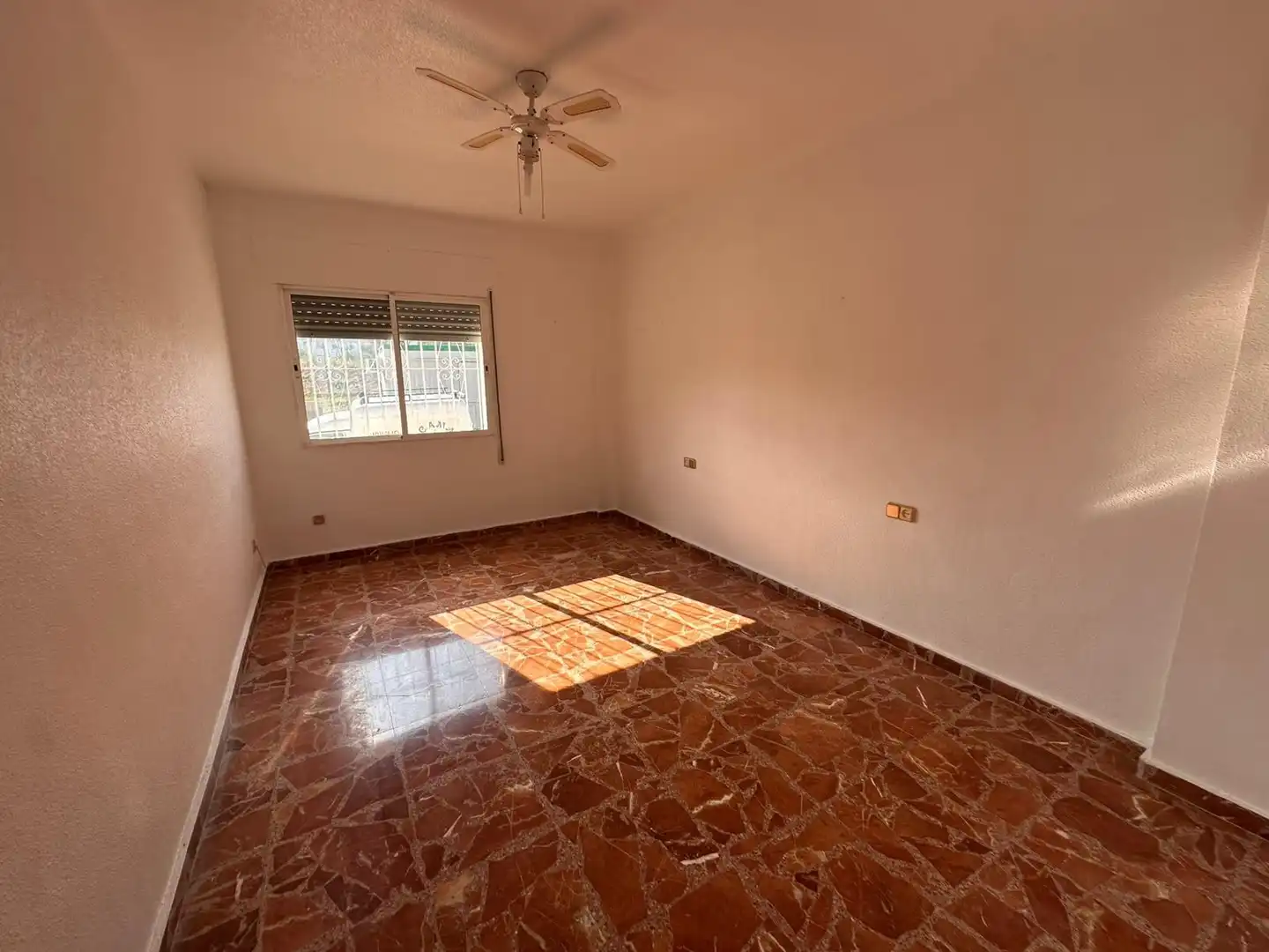 Casa adosada en venta en La Unión ciudad