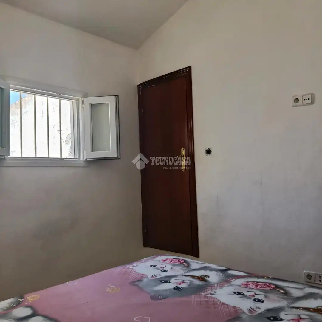 Habitación de Casa adosada en venta en Pilas con Aire acondicionado y Amueblado