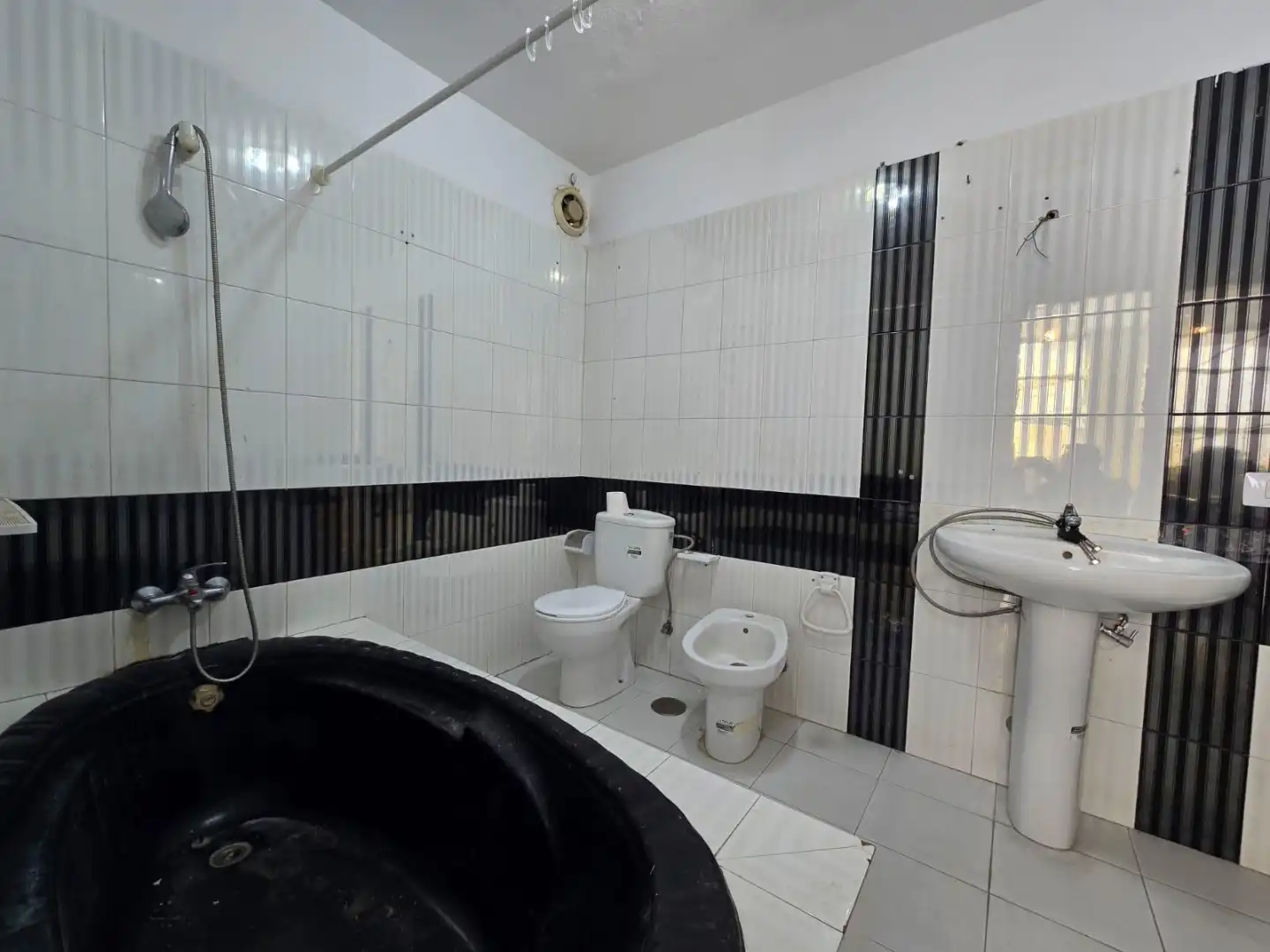 Bany de Pis en venda en Puerto de Santiago