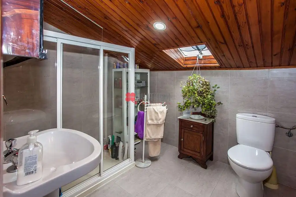 Bany de Casa o xalet en venda en Padrón amb Jardí privat