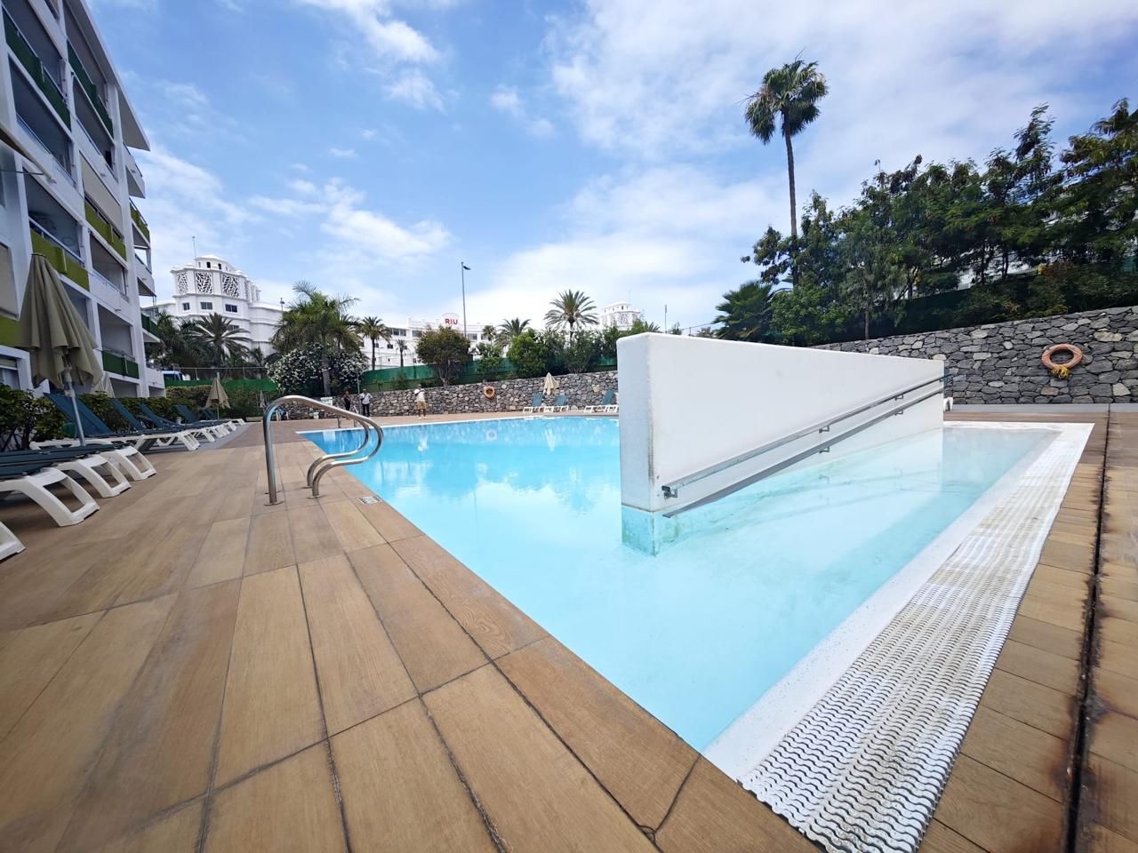 Swimming pool of Planta baja to rent in San Bartolomé de Tirajana  with Terrace, Furnished and Internet