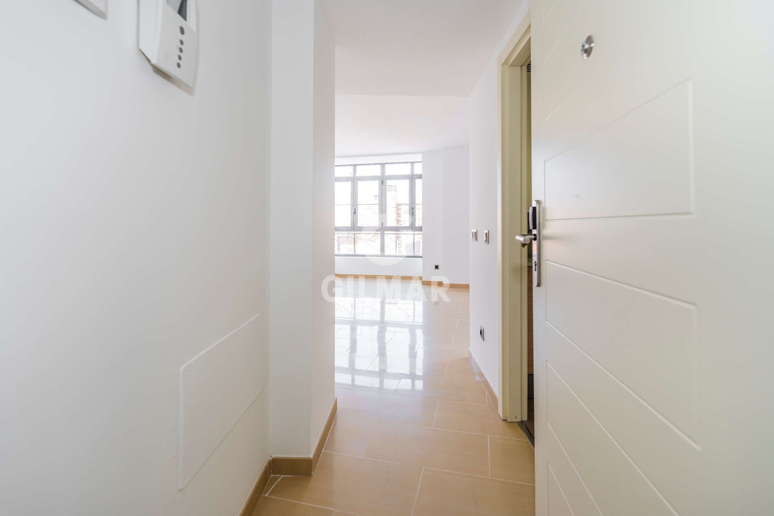 Estudio en venta en  Madrid Capital con Calefacción, Trastero y Balcón
