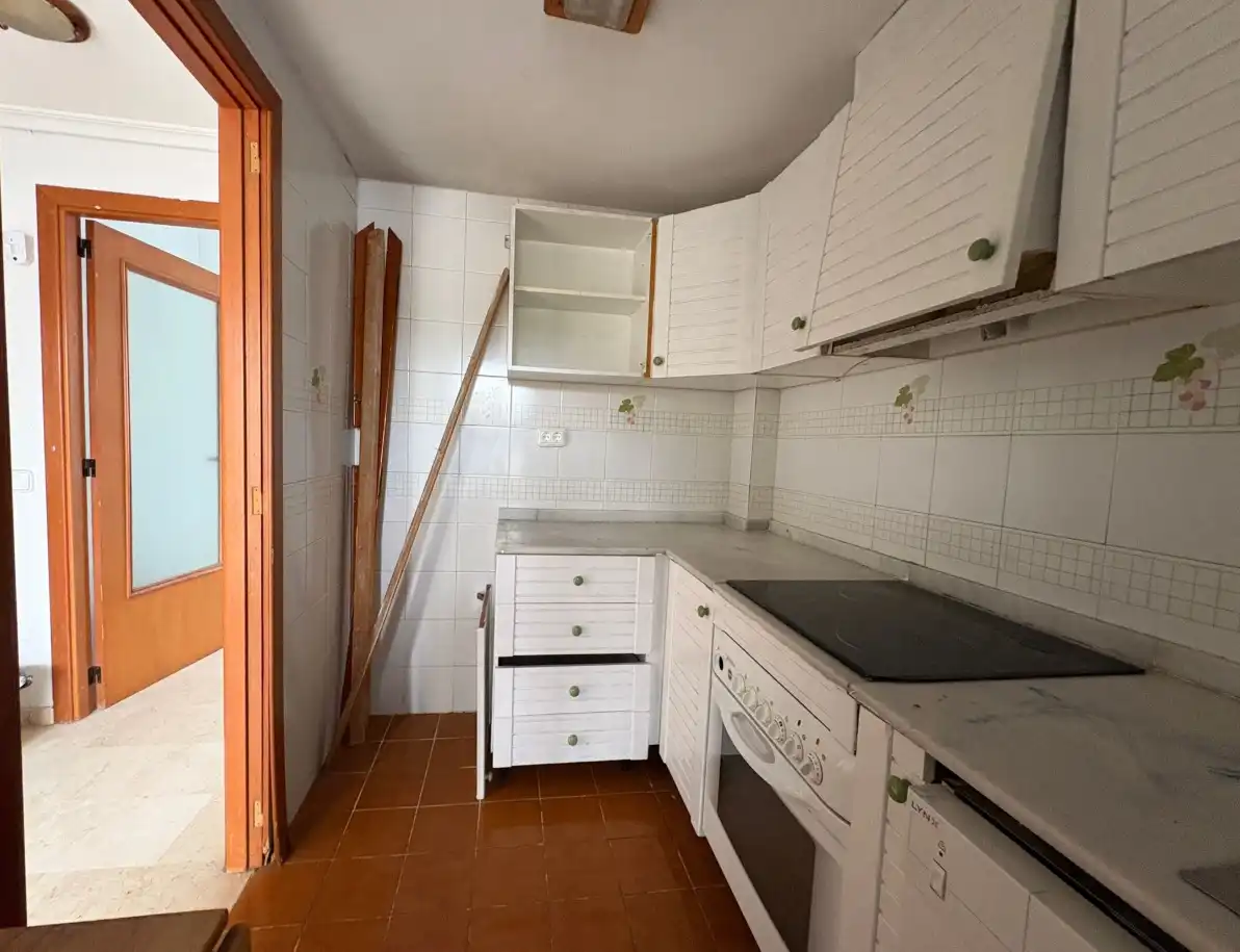Kitchen of Flat for sale in L'Alfàs del Pi  with Swimming Pool