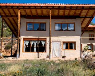 Vista exterior de Finca rústica en venda en Valderrobres amb Moblat, Forn i Rentadora